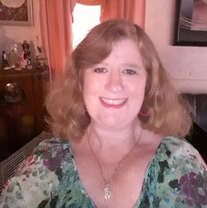 Meet your Posher, Tina